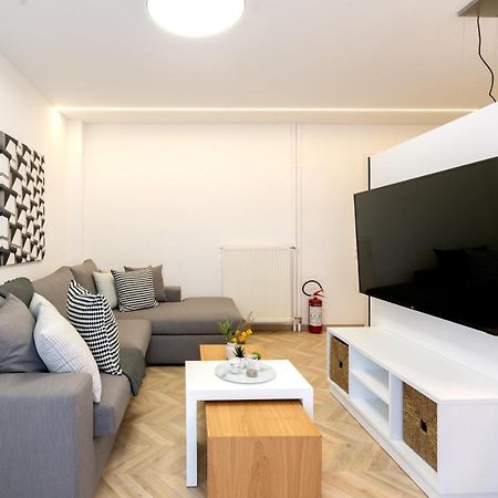 Pagrati'S Best Apartment Athen Exterior foto